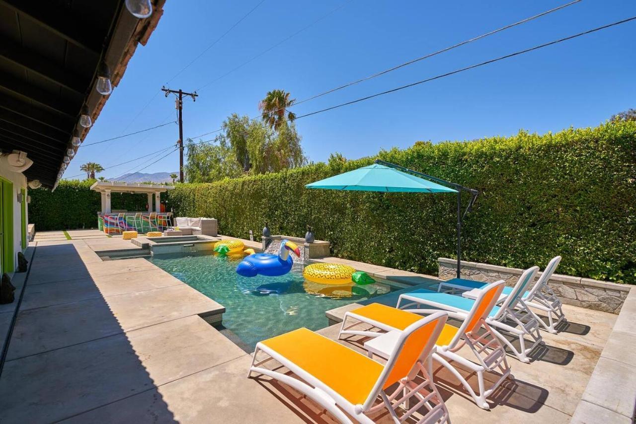 Pineapple Splash! Complete Privacy! Salt Pool! Palm Springs Extérieur photo