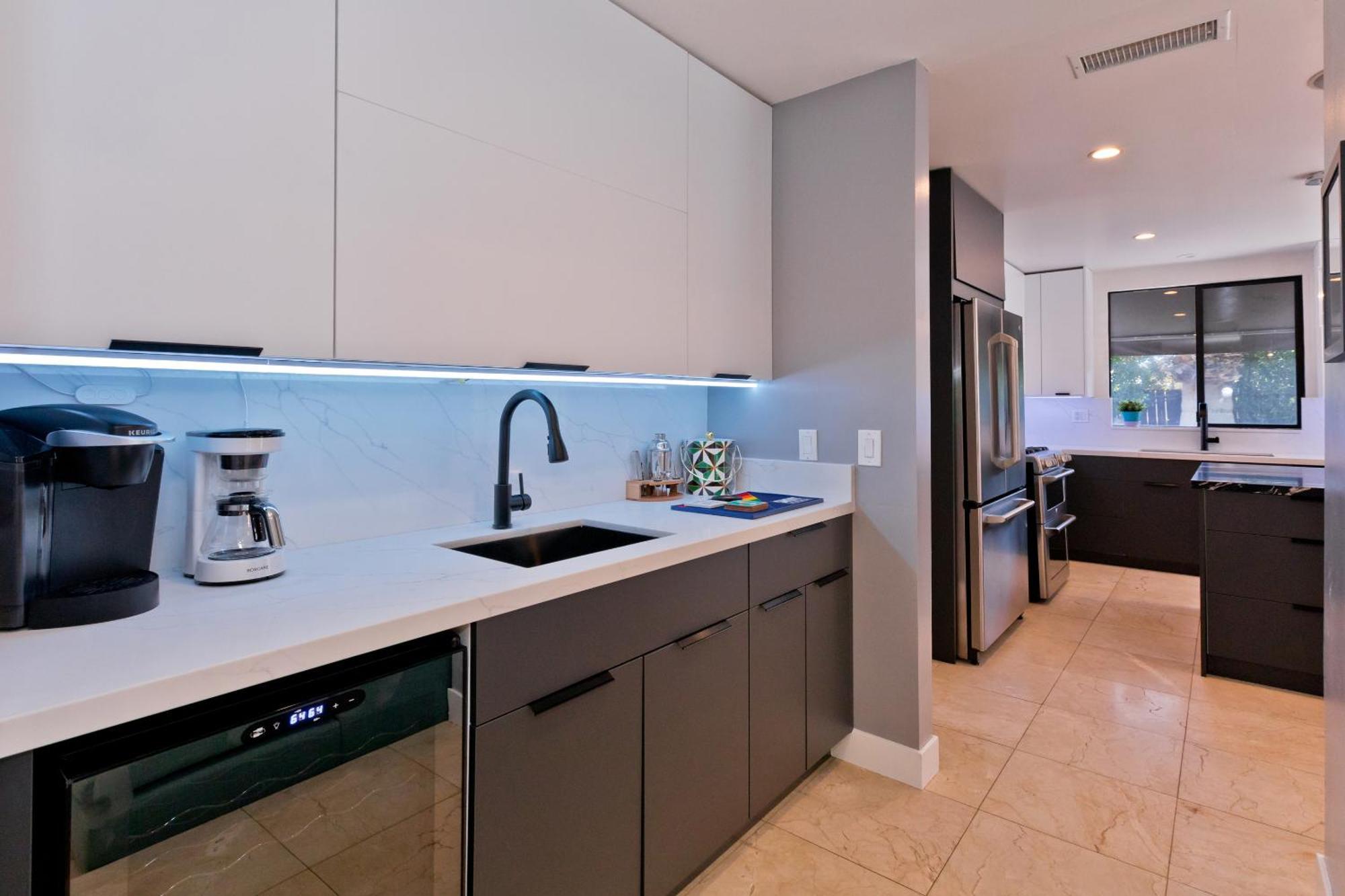 Pineapple Splash! Complete Privacy! Salt Pool! Palm Springs Extérieur photo